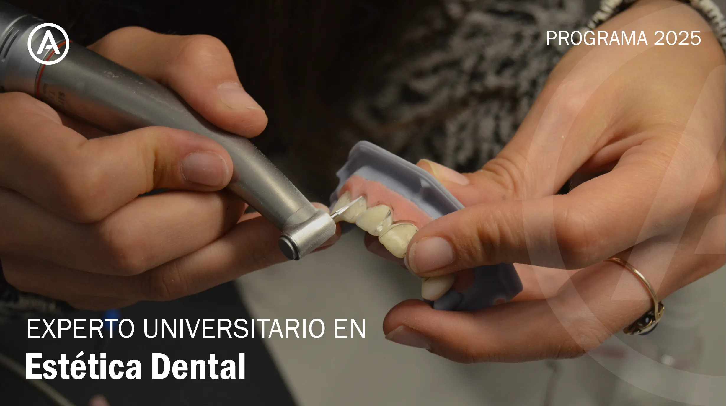 Experto en Estética Dental